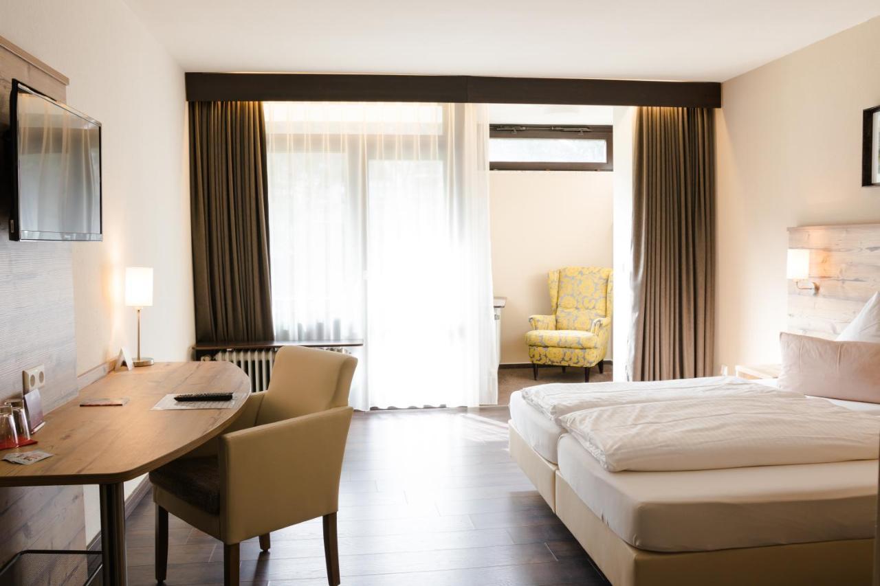 Hotel Luisenpark Bad Bergzabern Eksteriør billede