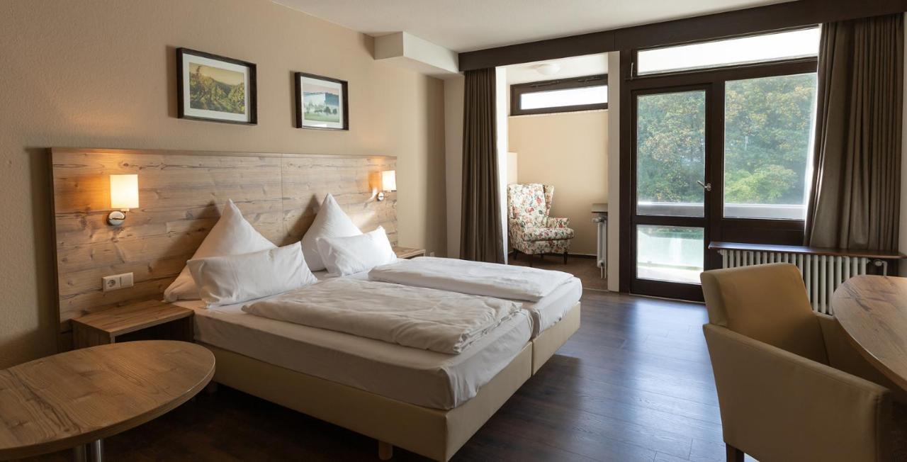 Hotel Luisenpark Bad Bergzabern Eksteriør billede